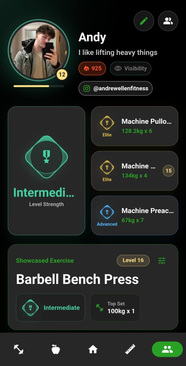 NutriMotion social profile with achievements and exercise rankings.